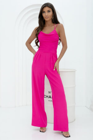 Kombinezon amarantowy na ramiączkach - Lajla