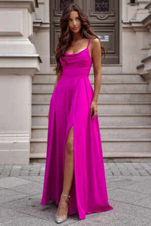 Sukienka maxi na ramiączkach amarantowa - Valeria